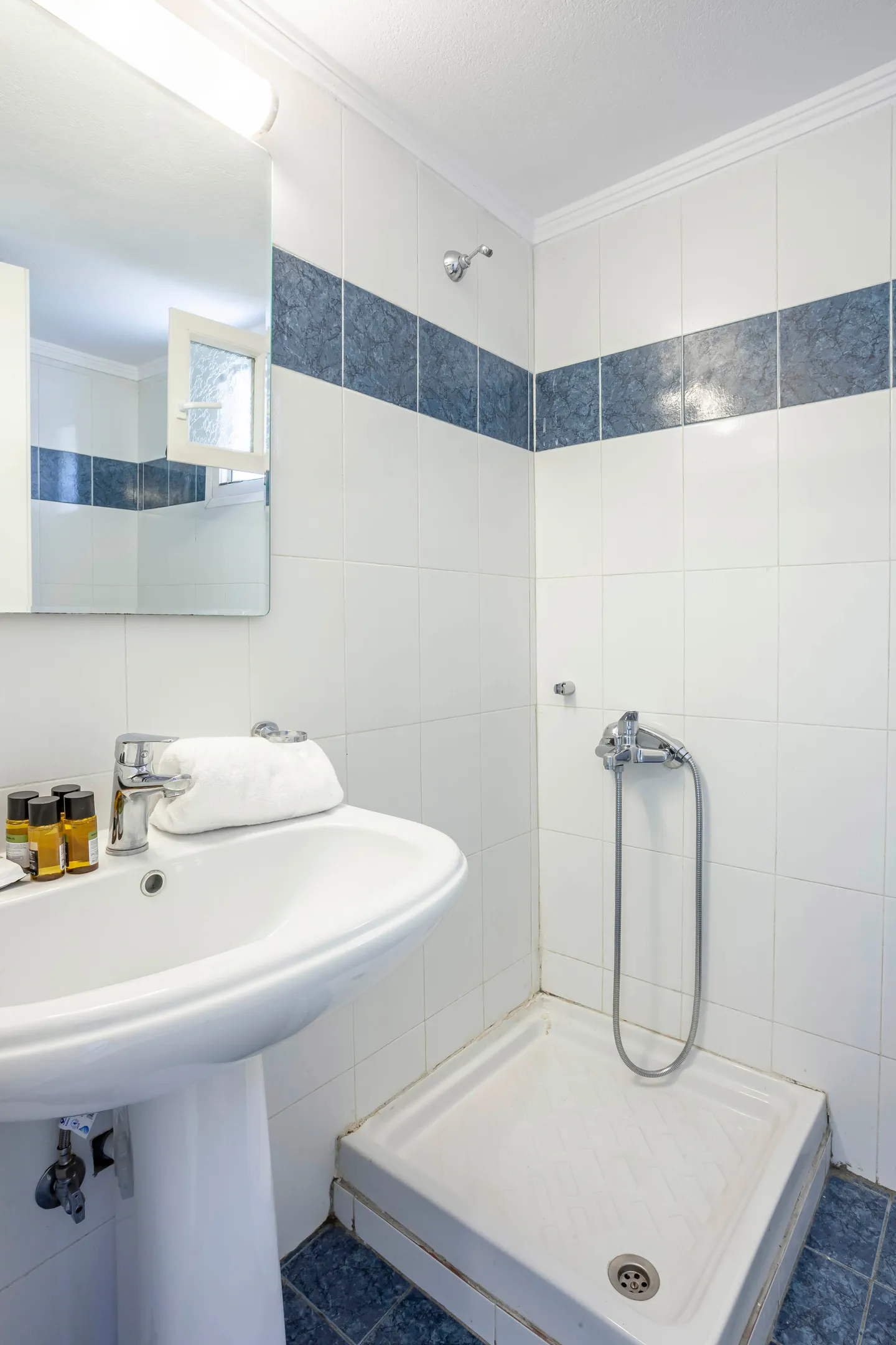 Tiara Holidays - Aris Luxury - Maisonette - bathroom